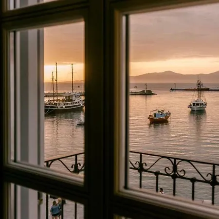 One Manto Square Apartman *