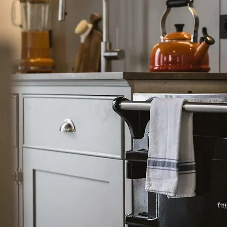 Apartman One Manto Square *