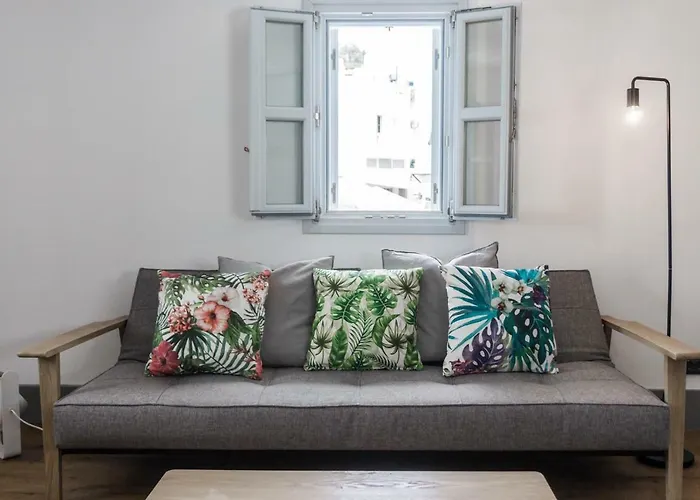 One Manto Square * Mykonos Town