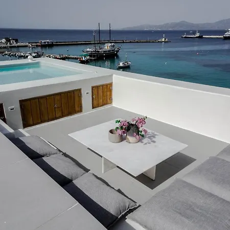 One Manto Square Apartment