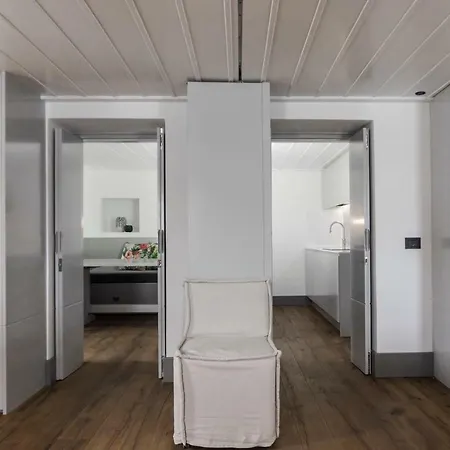 Apartman One Manto Square