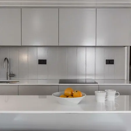 One Manto Square Apartment *