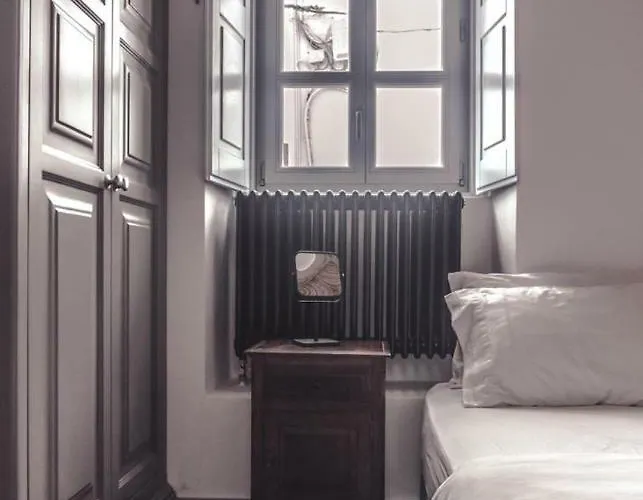 Appartement One Manto Square